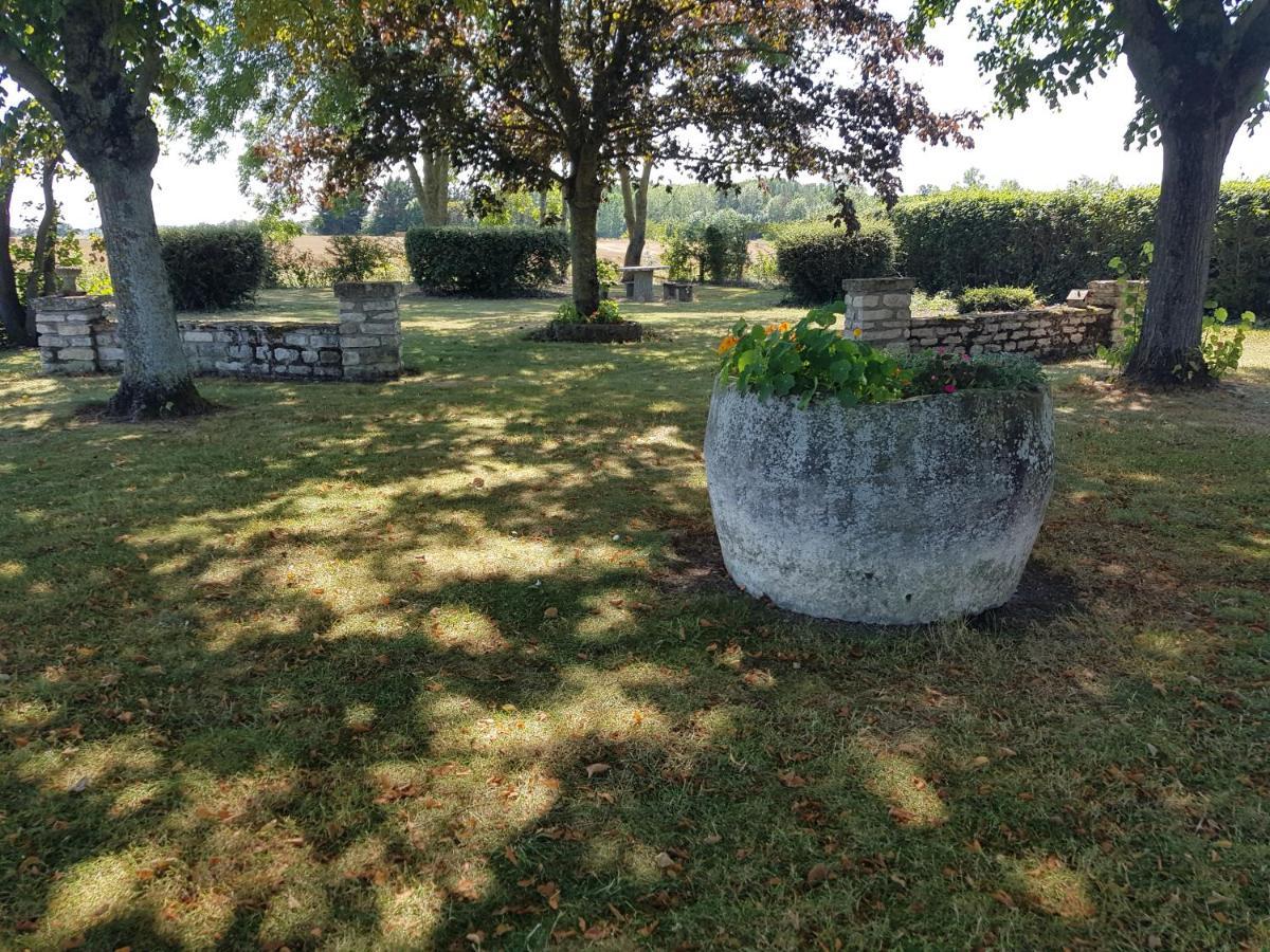 A La Campagne ,Halte ,Sejour Et Detente Moncontour  Exterior photo